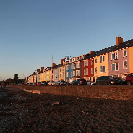 Stunning Aberystwyth South Beach Apartment Exterior photo