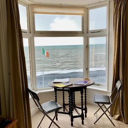 Stunning Aberystwyth South Beach Apartment Exterior photo